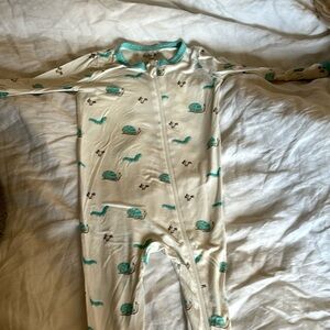 Kyte baby zippered footie in snail; size 18-24 months